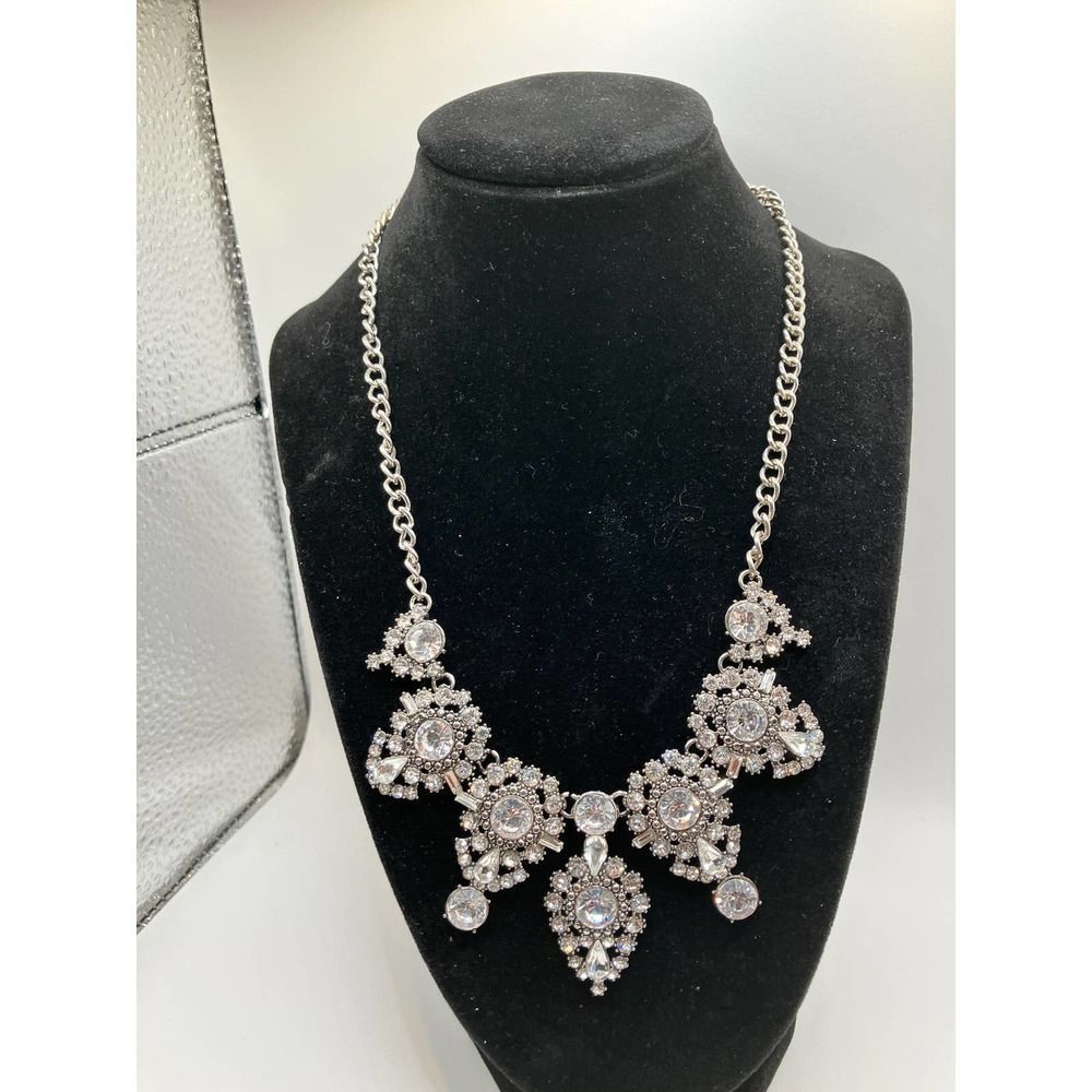 Formal Rhinestone Necklace! - Picture 6 of 9